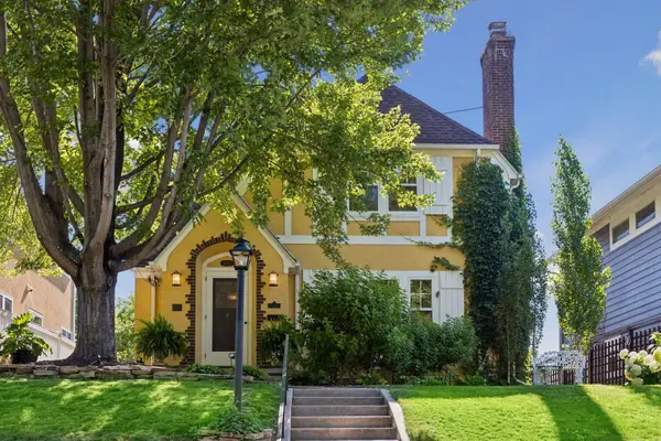 4033 Ewing Avenue S, Minneapolis, MN 55410