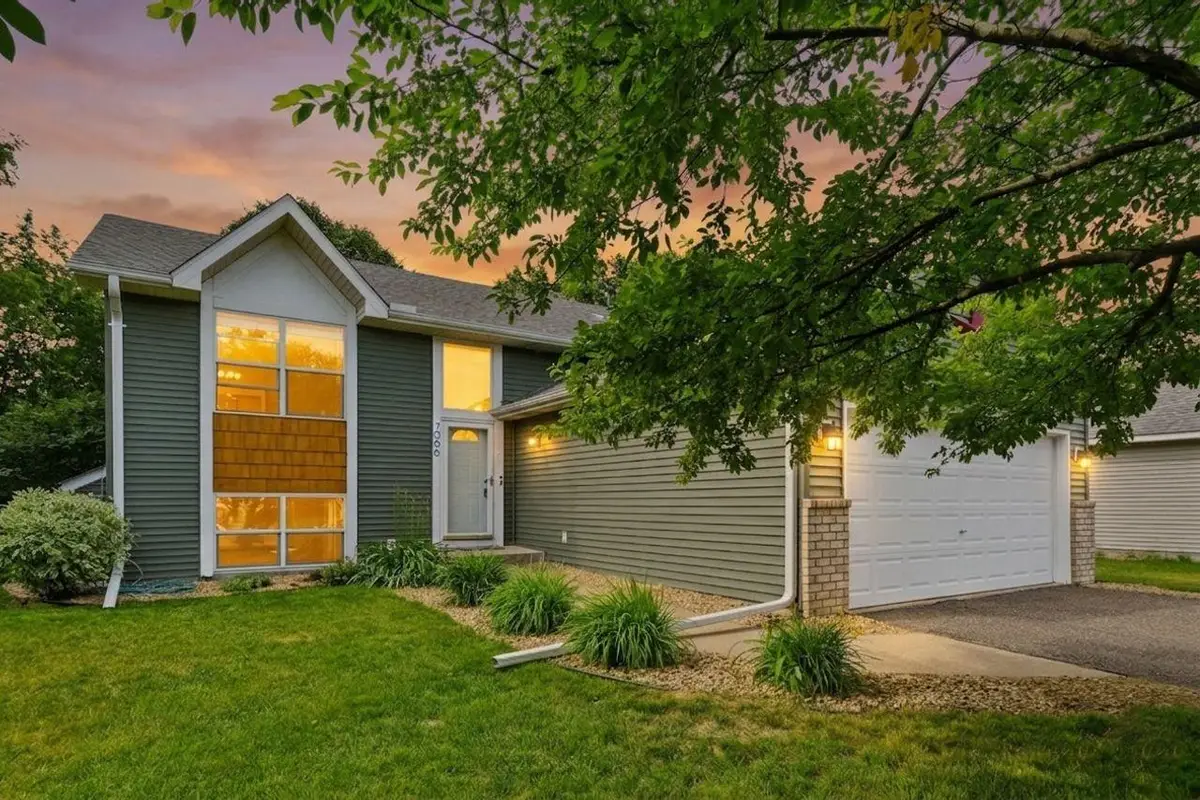 7066 159th Street W, Apple Valley, MN 55124 - #1