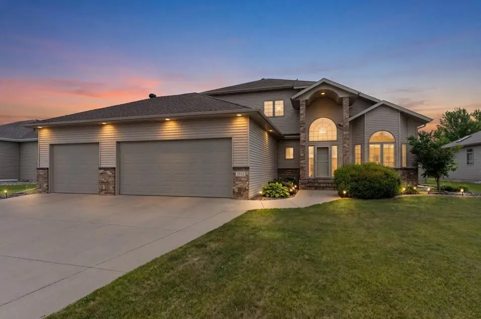 1913 Pentland Street, West Fargo, ND 58078 - #1