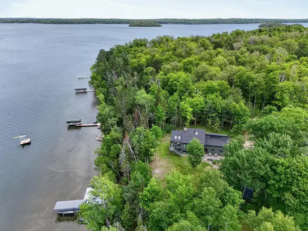 35392 N Moose Point Road, Grand Rapids, MN 55744