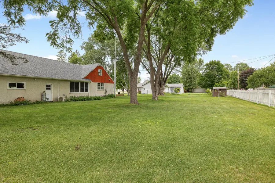 515 6th Street Se, Little Falls, MN 56345 - #3