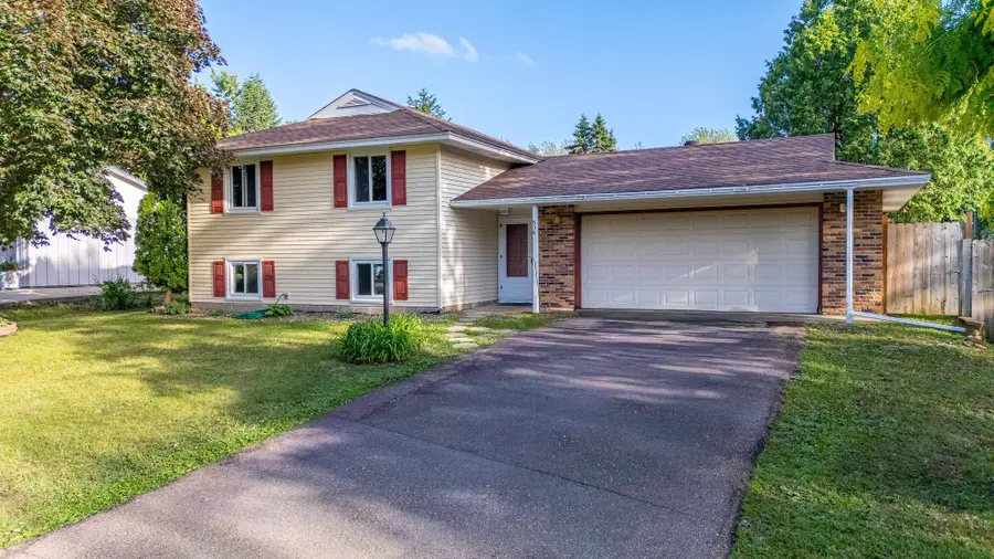 838 Jonathan Drive, Apple Valley, MN 55124 - #2