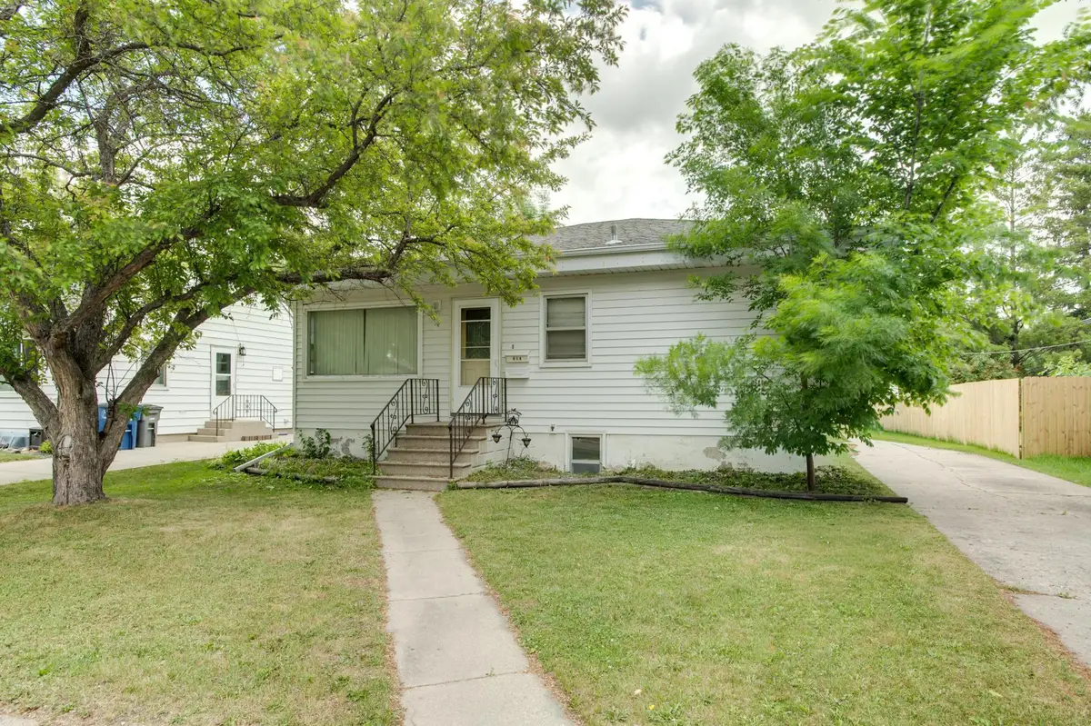 614 16th Street N, Moorhead, MN 56560 - #1