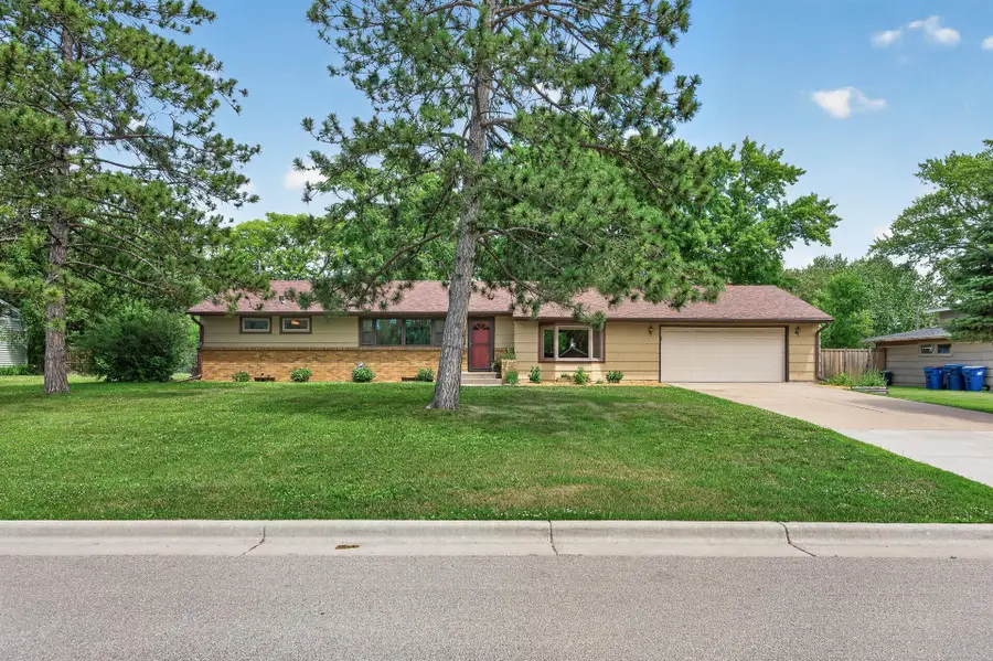 11201 Washburn Avenue S, Bloomington, MN 55431 - #2