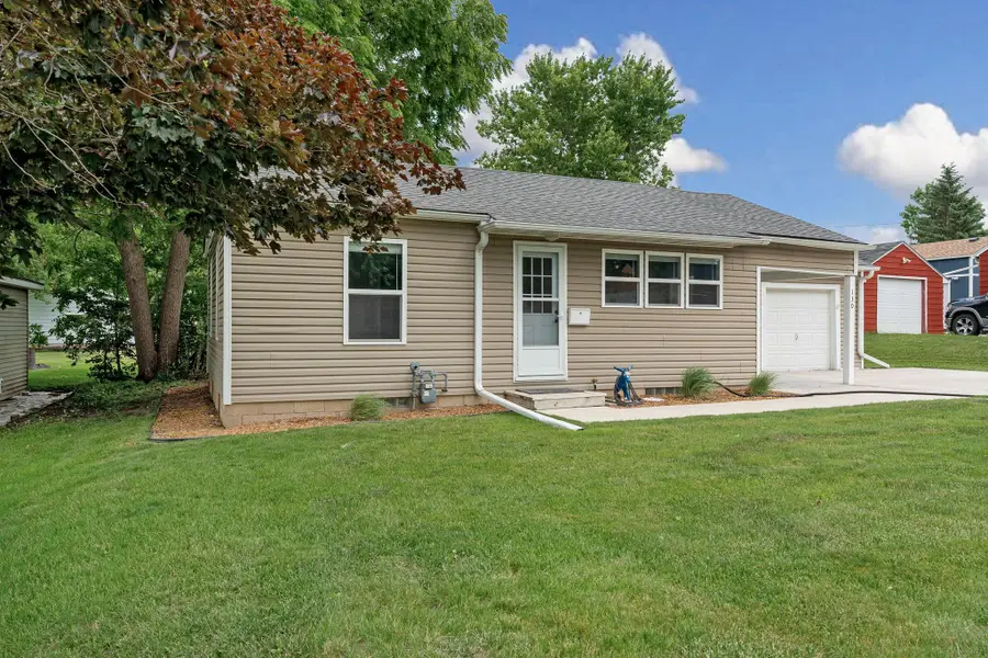 130 16th Street Ne, Owatonna, MN 55060 - #3