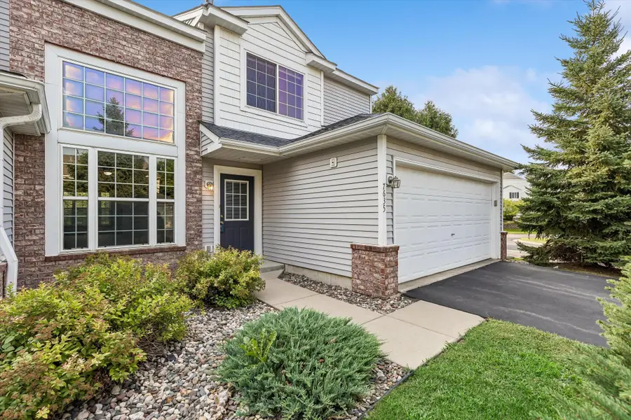 7635 Arboretum Village Court, Chanhassen, MN 55317 - #2