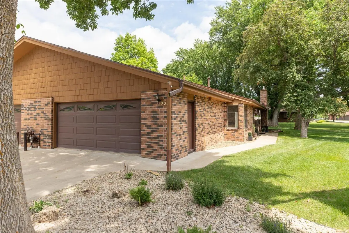 2211 Baihly Court Sw, Rochester, MN 55902 - #1