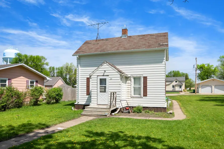 20 5th Avenue Se, Mayville, ND 58257 - #2