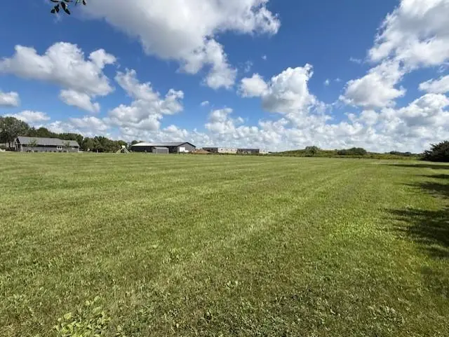 2925 Matthew Drive, Windom, MN 56101 - #2