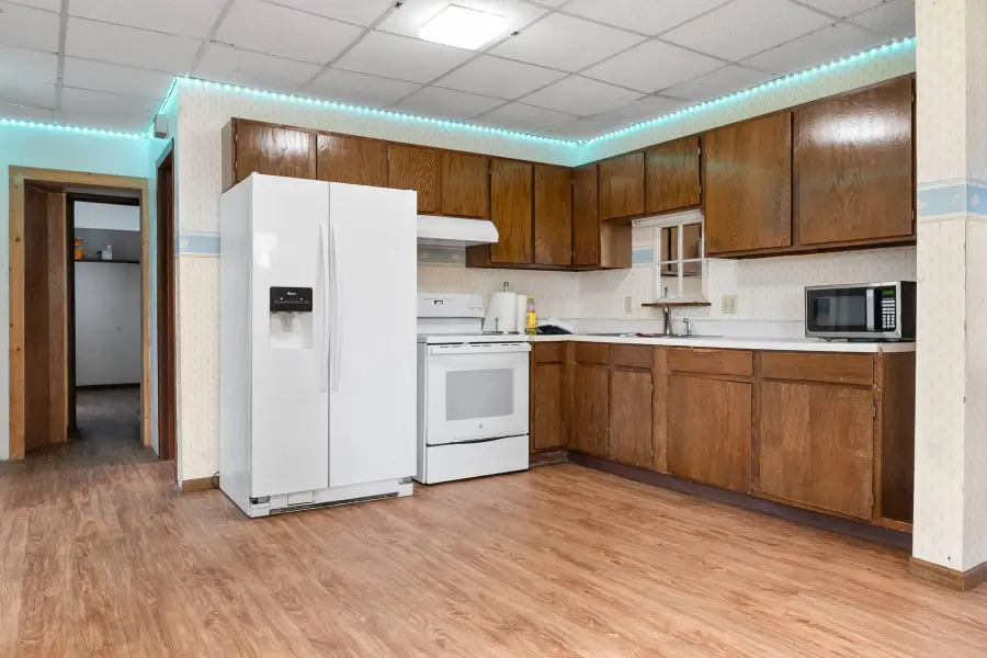 53 1st Avenue Nw, Mayville, ND 58257 - #3