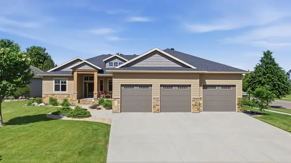 4186 Furnberg Place S, Fargo, ND 58104