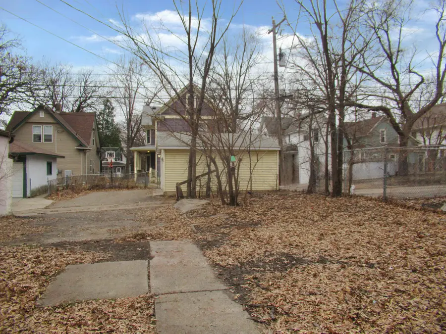 3007 Fremont Avenue N, Minneapolis, MN 55411 - #3