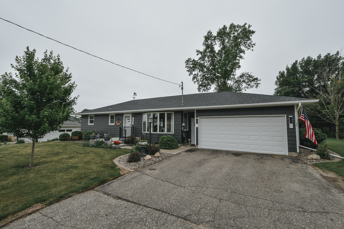 703 3rd Avenue, Goodhue, MN 55027 - #1
