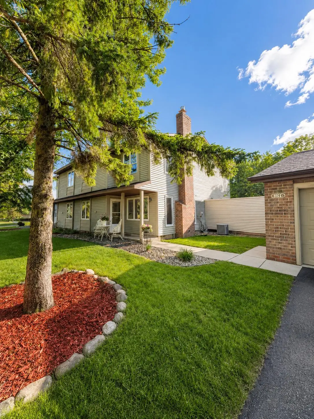 4677 Sorrell Point, Eagan, MN 55122 - #1