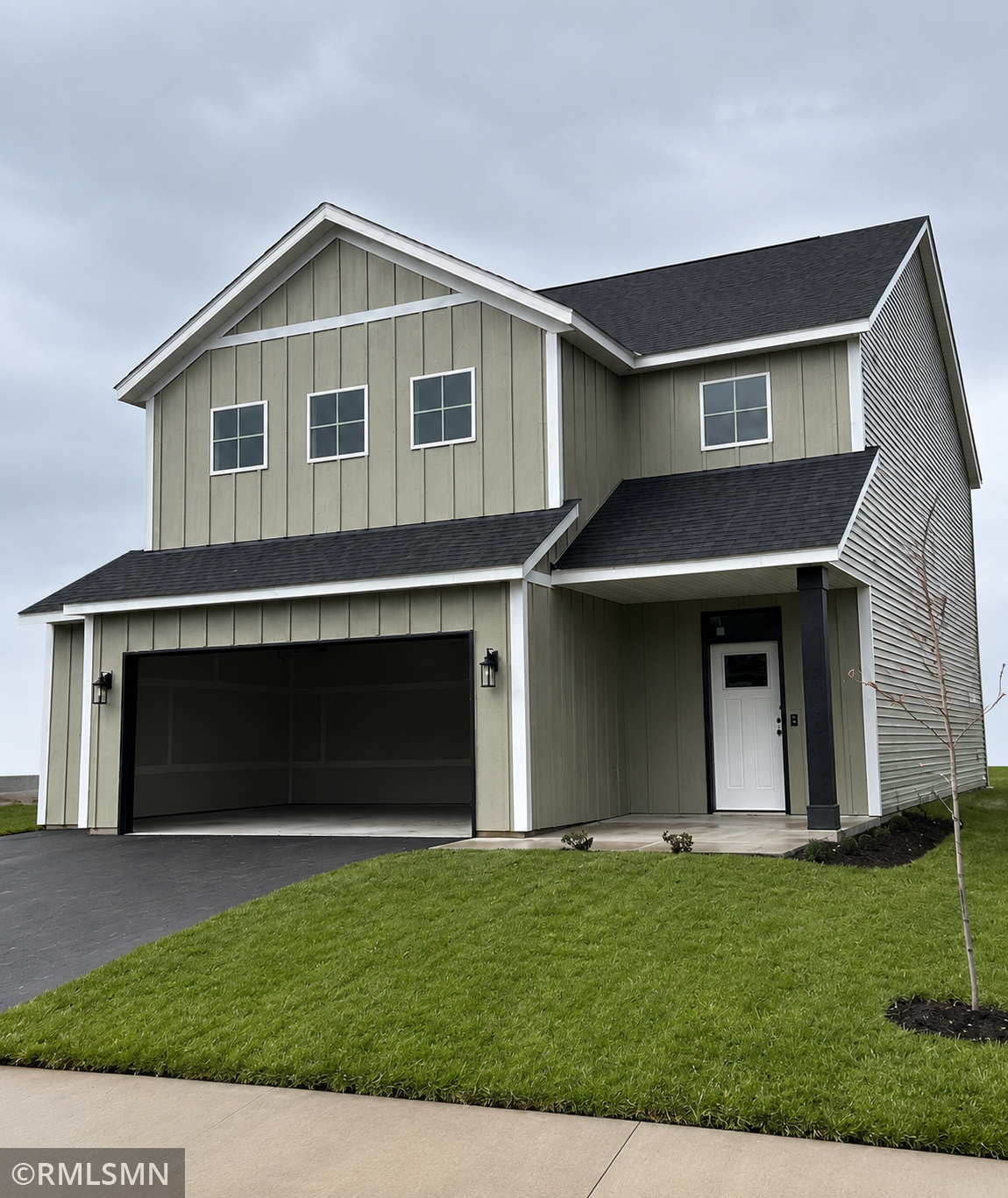 8982 Parkview Circle, Chisago City, MN 55013 - #1