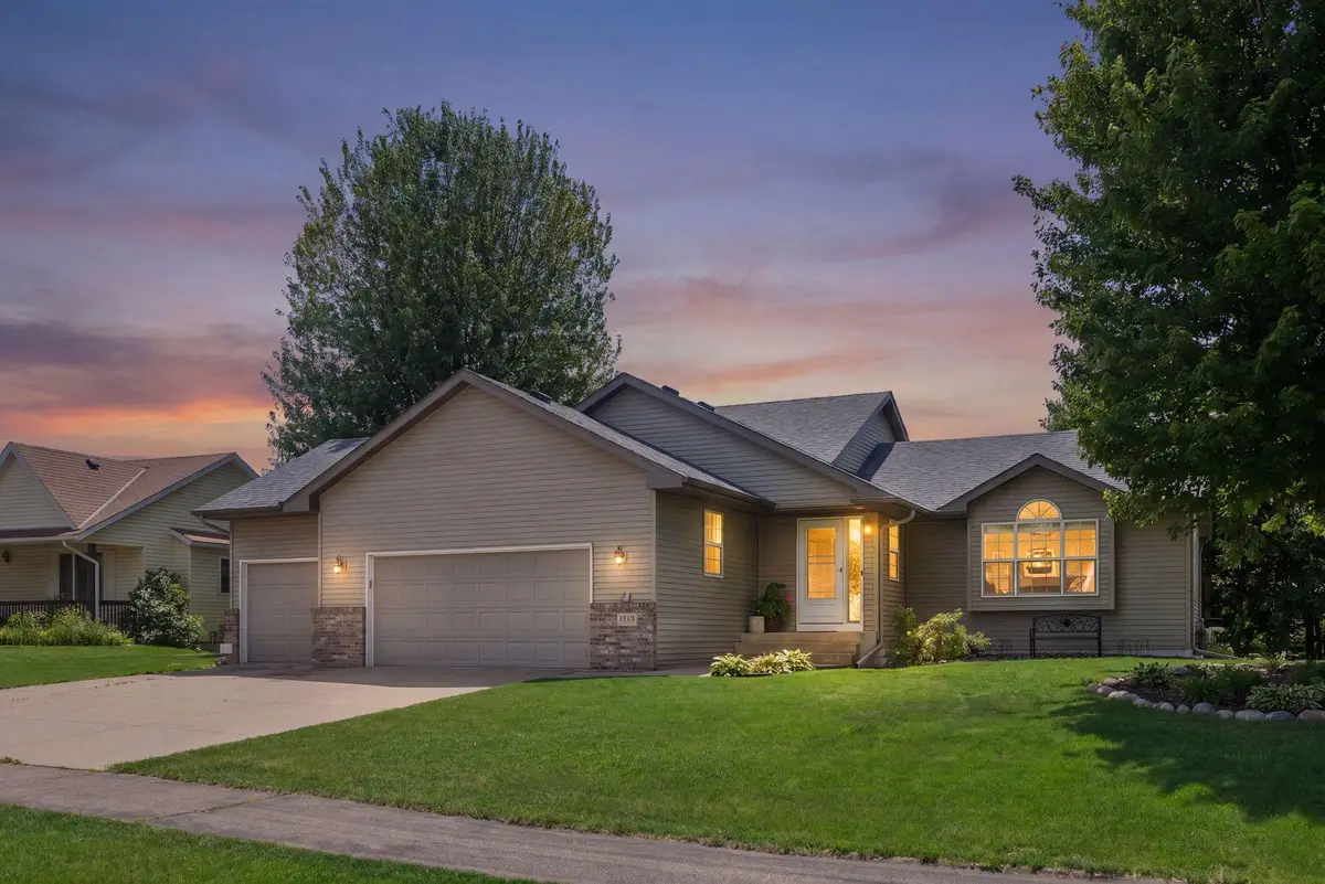 1174 Hidden Creek Boulevard, Mayer, MN 55360 - #1