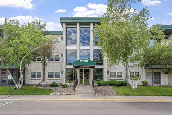 2730 Dale Street N #D115, Roseville, MN 55113
