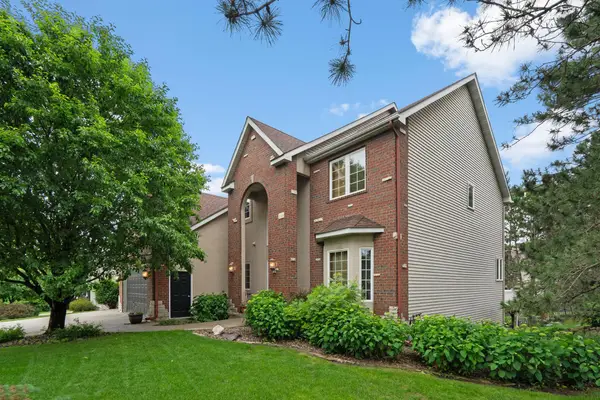 8197 Drexel Court, Eden Prairie, MN 55347
