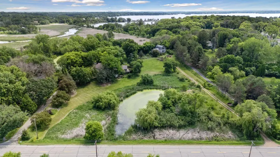 940 S Brown Road, Wayzata, MN 55391 - #2