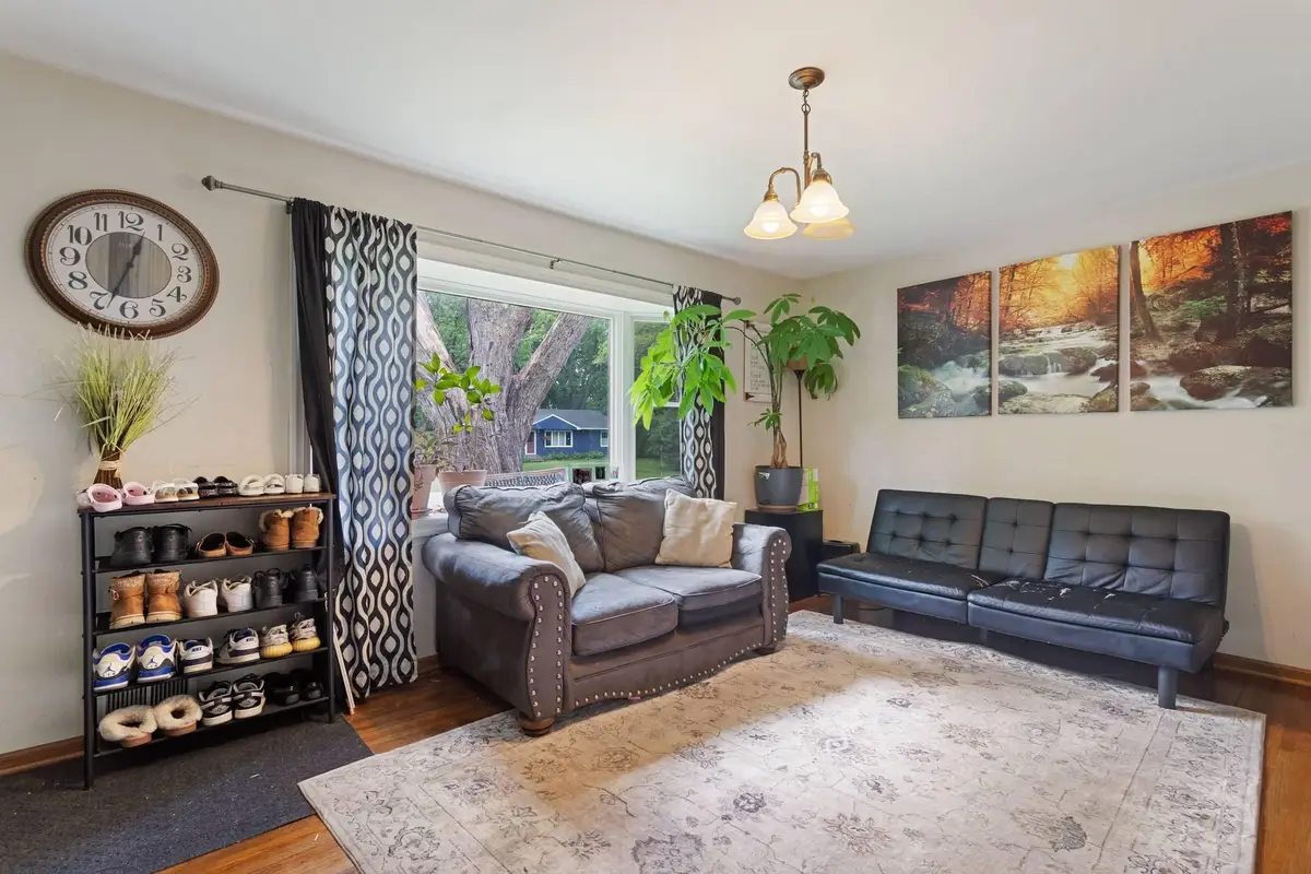 527 Emil Avenue, Shoreview, MN 55126 - #1