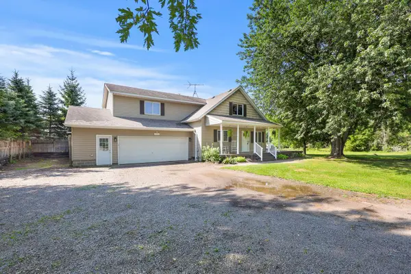 2761 90th Street Ne, Monticello, MN 55362
