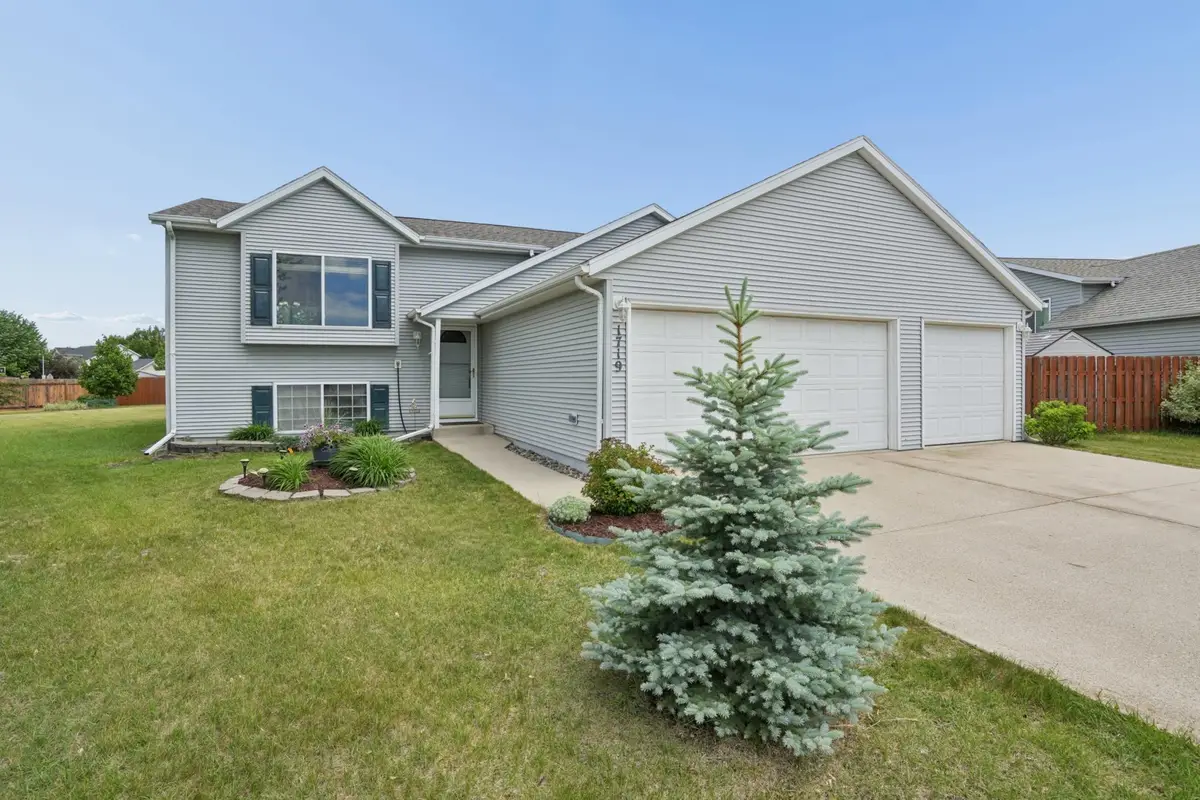 1719 Huntington Court, West Fargo, ND 58078 - #1