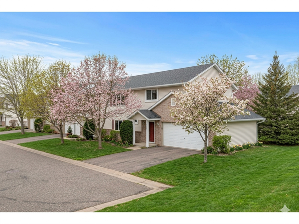 6362 207th Street N, Forest Lake, MN 55025