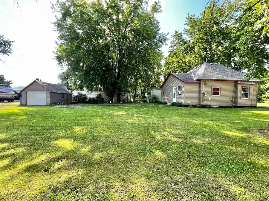 15 Stockholm Avenue, Boyd, MN 56218 - #3