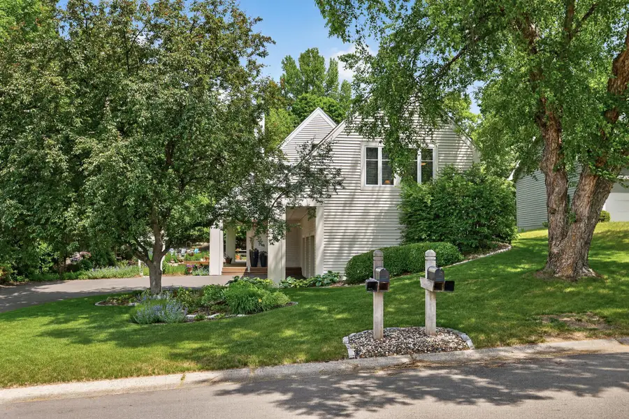 10984 Jackson Drive, Eden Prairie, MN 55347 - #3