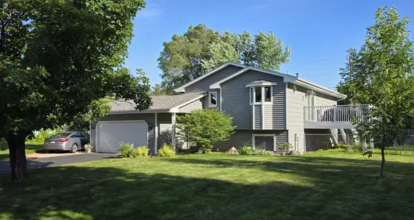 4444 101st Lane Ne, Blaine, MN 55434