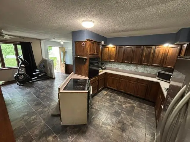 1837 8th Street Nw, Elk River, MN 55330 - #3
