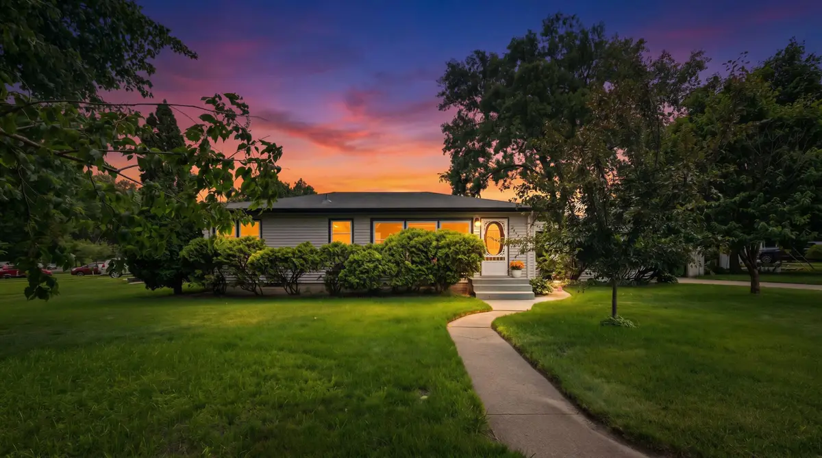 4857 Kentucky Avenue N, Crystal, MN 55428 - #1