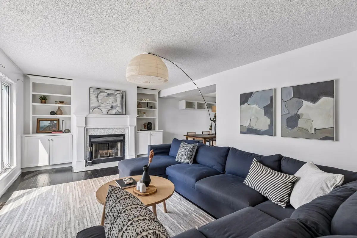 925 Dartmouth Avenue Se, Minneapolis, MN 55414 - #1
