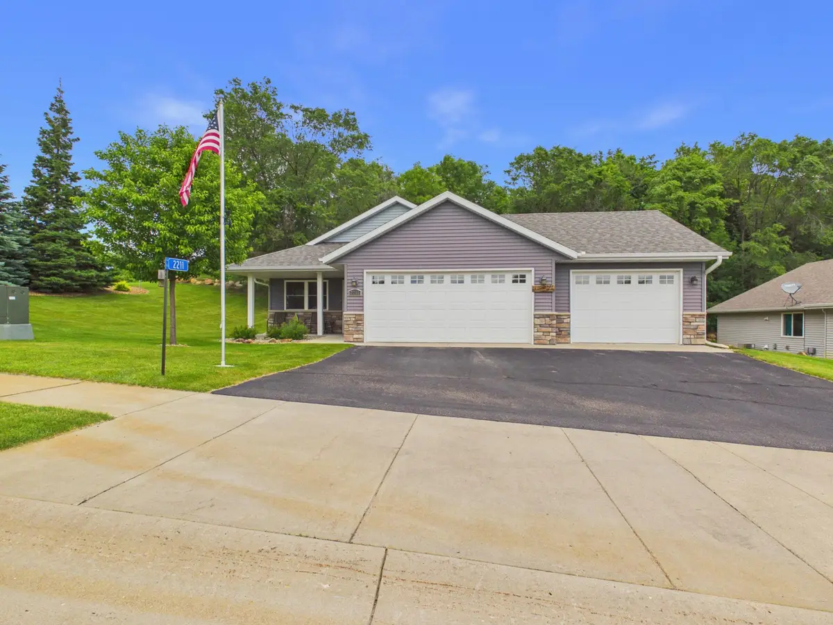 2211 Ridgedale Drive Se, Alexandria, MN 56308 - #1