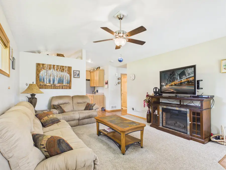 2211 Ridgedale Drive Se, Alexandria, MN 56308 - #2
