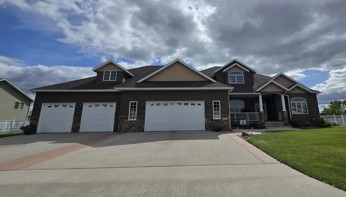 1007 6 Avenue Ne, Dilworth, MN 56529 - #1