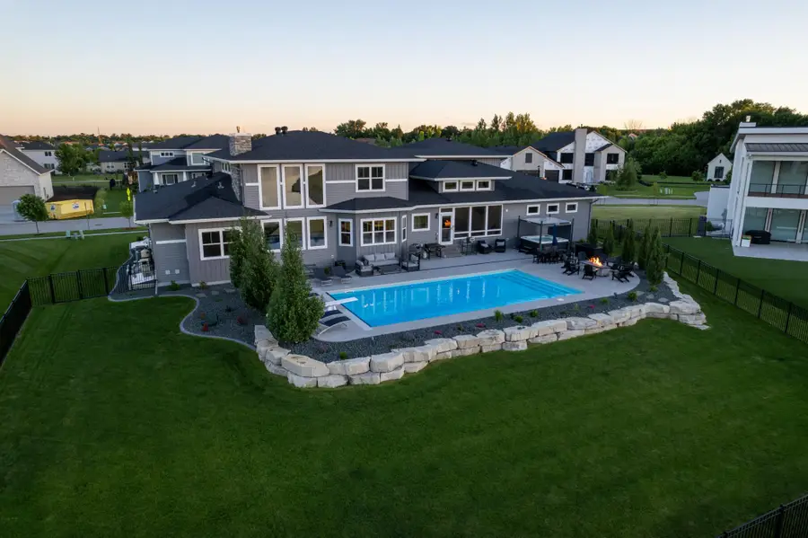 2815 Rivers Bend Drive E, West Fargo, ND 58078 - #2