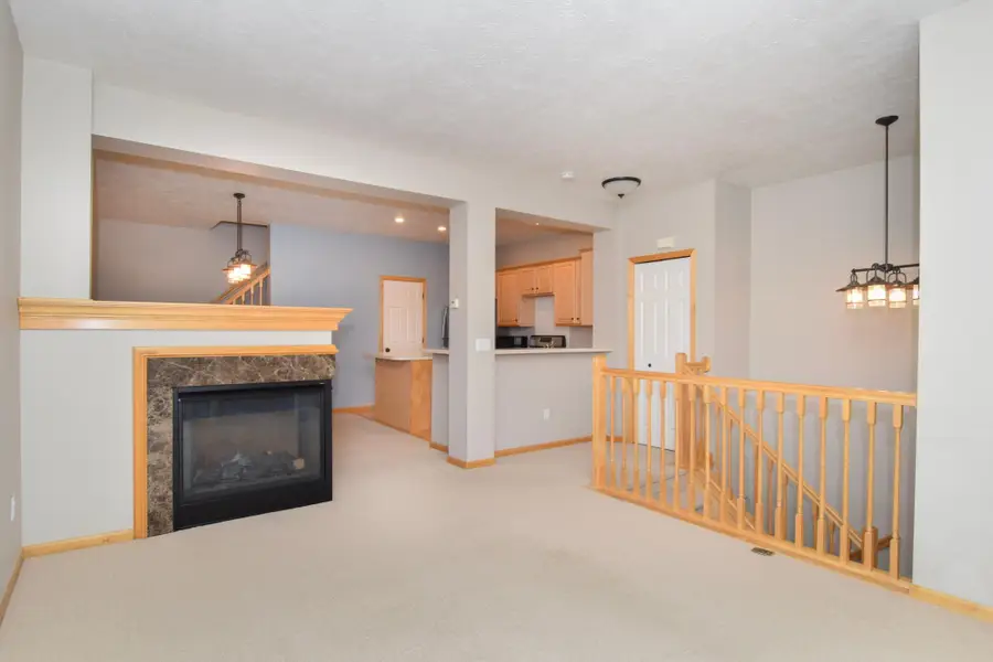 2412 Eagle Trace Lane, Woodbury, MN 55129 - #3