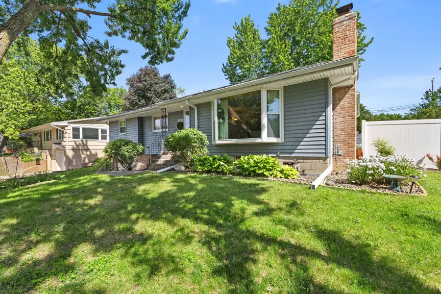7918 59th Avenue N, New Hope, MN 55428 - #2