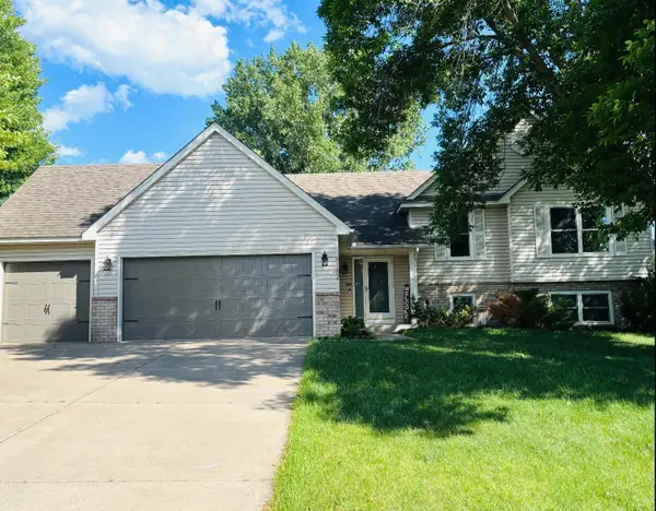 9182 Jergen Bay S, Cottage Grove, MN 55016