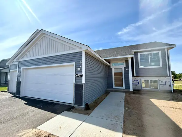 6707 376th Street, North Branch, MN 55056