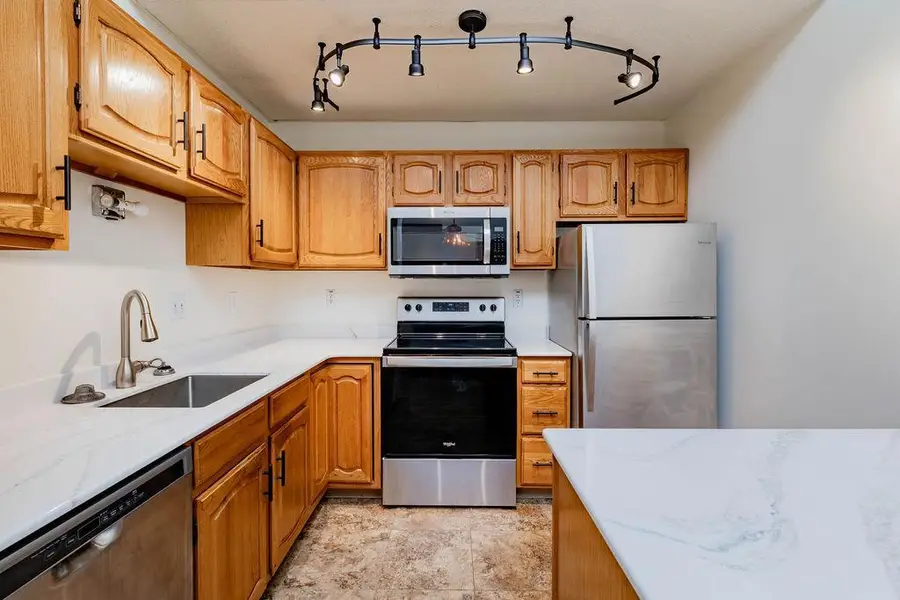 3311 15th Avenue S #E, Fargo, ND 58103 - #3