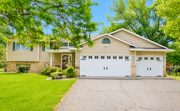 14044 Gadwall Lane, Rogers, MN 55374
