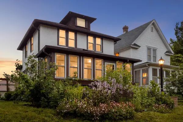 1202 Thomas Avenue, Saint Paul, MN 55104