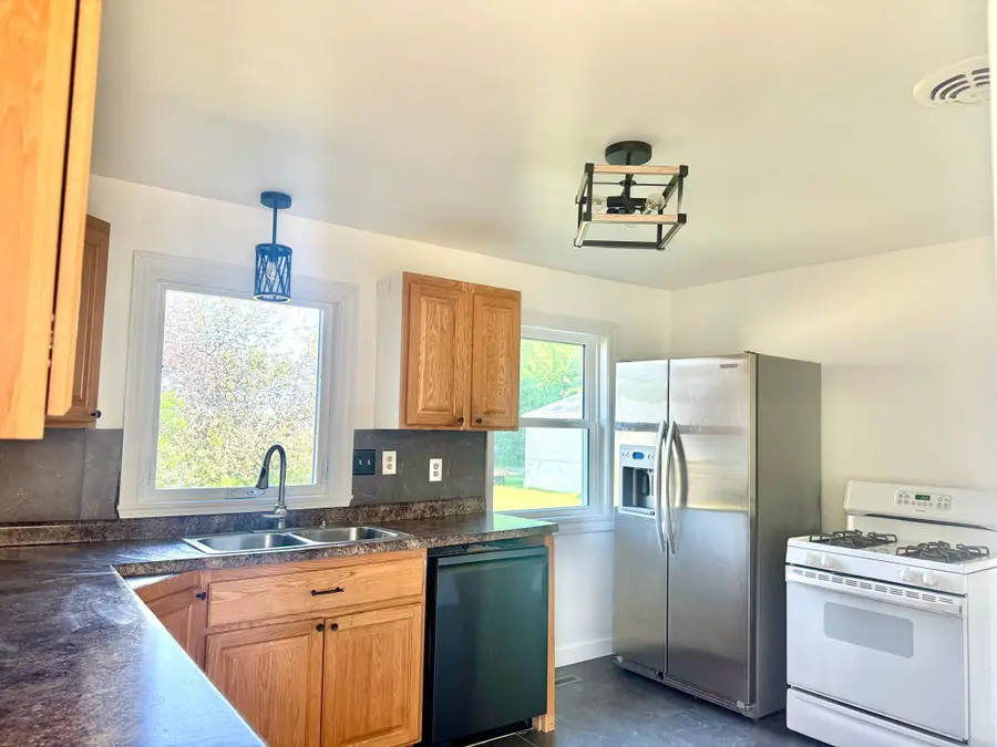 723 3rd Street Se, Barnesville, MN 56514 - #2