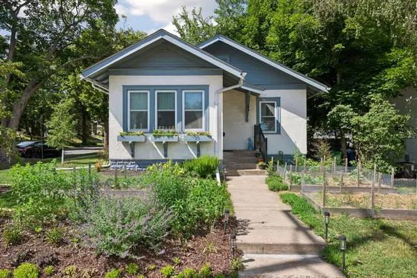 2500 E 42nd Street, Minneapolis, MN 55406