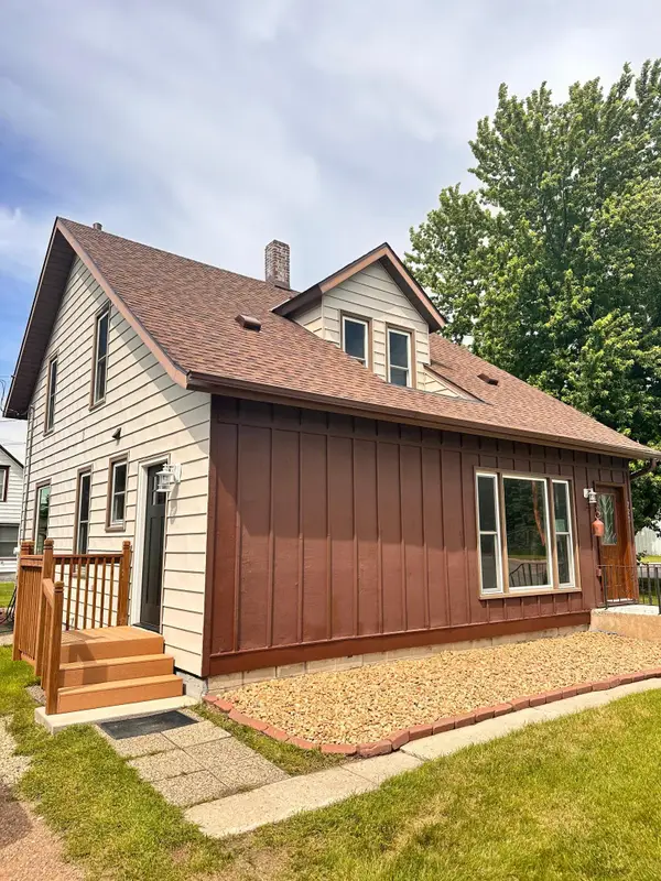 720 Fir Avenue, Bird Island, MN 55310