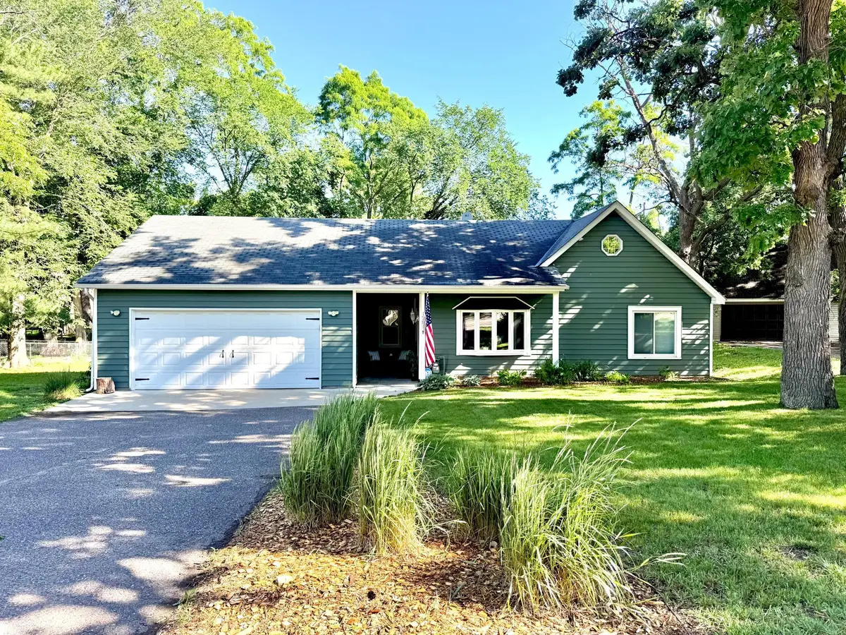 1381 Mississippi Street Ne, Fridley, MN 55432 - #1