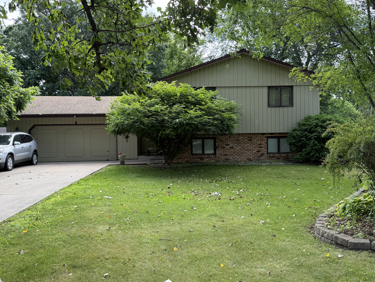 8381 Eastwood Road, Mounds View, MN 55112 - #1