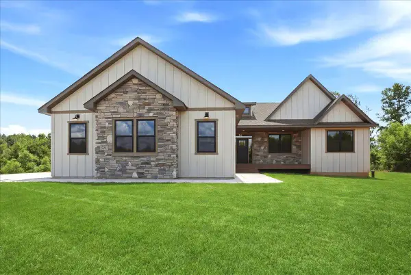 329 138th Avenue, Saint Joseph Twp, WI 54082